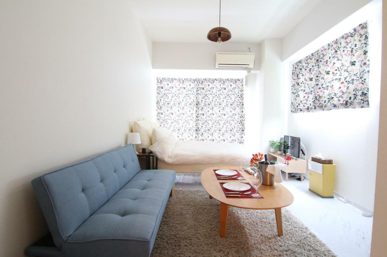 Cozy Naniwa *
